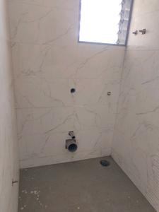 Common Bathroom Image of 690 Sq.ft 1 BHK Apartment / Flat for sale in Ulwe Navi Mumbai for Rs. 3700000
