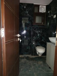Common Bathroom Image of 800 Sq.ft 2 BHK Apartment / Flat for rent in Chhattarpur New Delhi for Rs. 18500