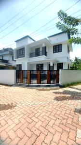 Image of 1660 Sq.ft 4 BHK Independent House for sale in Thrippunithura, Kochi for Rs. 8900000