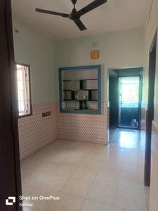 Living Room Image of 1200 Sq.ft 1.5 BHK Builder Floor for rent in Samayapuram Tiruchirappalli for Rs. 15000