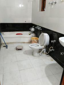 Image of 1000 Sq.ft 1 RK Builder Floor for rent in Gomti Nagar, Lucknow for Rs. 14000