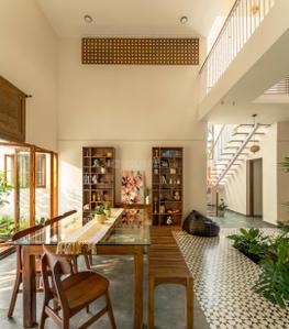 Living Room Image of 2500 Sq.ft 3 BHK Villa for sale in Irinjalakuda Thrissur for Rs. 19500000