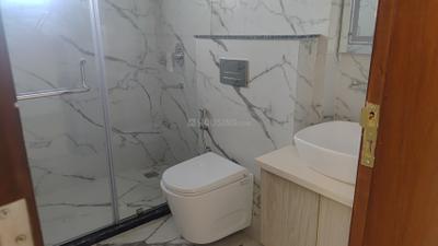 Image of 1950 Sq.ft 4 BHK Apartment / Flat for sale in Sector 57, Gurgaon for Rs. 31500000