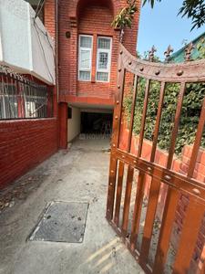 Bedroom Image of 5500 Sq.ft 3 BHK Independent House for sale in Palam Vihar Gurgaon for Rs. 60000000