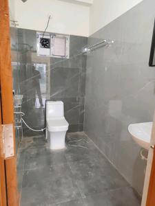 Common Bathroom Image of 1250 Sq.ft 2 BHK Apartment / Flat for rent in Kondapur Hyderabad for Rs. 36000