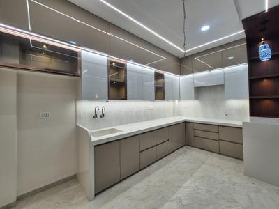 Kitchen Image of 2600 Sq.ft 3 BHK Independent House for sale in Nipania Indore for Rs. 19500000