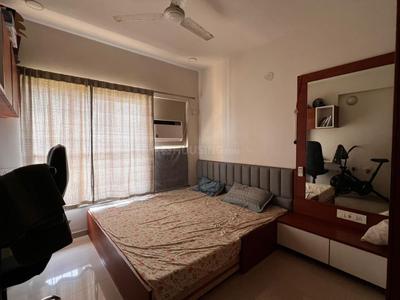 Bedroom Image of 1080 Sq.ft 2 BHK Apartment / Flat for rent in Adani The Meadows, Shantigram Ahmedabad for Rs. 35000