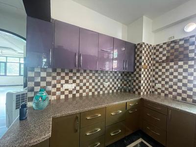 Kitchen Image of 2700 Sq.ft 3 BHK Builder Floor for rent in Uppal Southend, Sector 49 Gurgaon for Rs. 52000