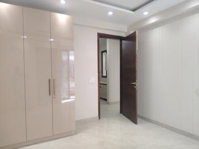 Bedroom Image of 1500 Sq.ft 3 BHK Builder Floor for rent in Freedom Fighters Enclave New Delhi for Rs. 50000