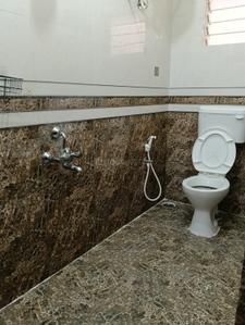 Image of 500 Sq.ft 1 BHK Apartment / Flat for rent in Ejipura, Bengaluru for Rs. 18000