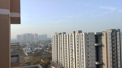 Image of 550 Sq.ft 1 BHK Apartment / Flat for rent in Aditya Urban Royale, Bamheta Village, Ghaziabad for Rs. 20000