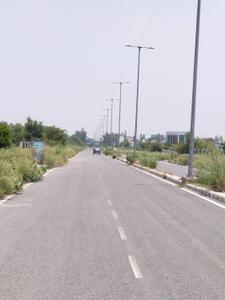 Image of 32 Sq.ft Residential Plot / Land for sale in Sector 29 Rohini, New Delhi for Rs. 7700000