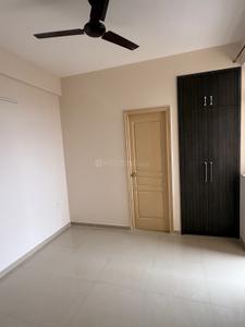 Bedroom Image of 1000 Sq.ft 3 BHK Apartment / Flat for rent in Oro Elements, Jankipuram Lucknow for Rs. 18500