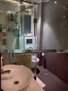 Bathroom Image of 2100 Sq.ft 4 BHK Builder Floor for sale in Sector 50 Gurgaon for Rs. 58000000