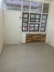 Bedroom Image of 1200 Sq.ft 2 BHK Builder Floor for rent in Sector 50 Noida for Rs. 26000