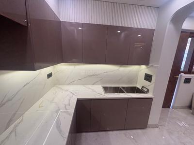 Kitchen Image of 820 Sq.ft 2 BHK Apartment / Flat for sale in Vikaspuri New Delhi for Rs. 9000000