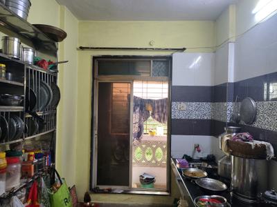 Kitchen Image of 700 Sq.ft 1 BHK Apartment / Flat for rent in Kavya Residency, Kasarvadavali Thane for Rs. 16300