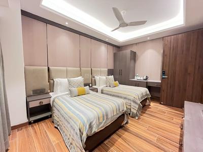 Bedroom Image of Laxmi pg in Ansal Golf Links 1, Greater Noida