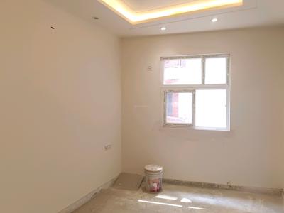 Bedroom Image of 1000 Sq.ft 3 BHK Builder Floor for sale in Pitampura New Delhi for Rs. 11000000