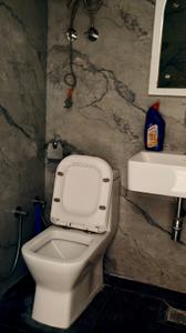 Image of 2200 Sq.ft 4 BHK Apartment / Flat for sale in Meera Bai Apartments, Sector 5 Dwarka, New Delhi for Rs. 27500000