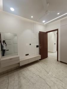 Bedroom Image of 912 Sq.ft 2 BHK Builder Floor for rent in Rajouri Garden New Delhi for Rs. 50000