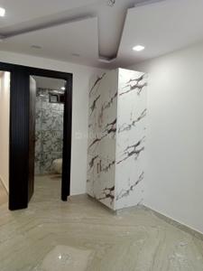 Bedroom Image of 850 Sq.ft 3 BHK Builder Floor for sale in Shalimar Bagh New Delhi for Rs. 14000000