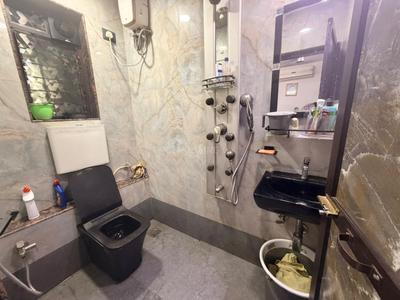 Bathroom Image of 1600 Sq.ft 4 BHK Apartment / Flat for sale in Vashi Navi Mumbai for Rs. 29000000