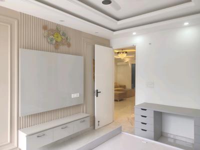 Bedroom Image of 1850 Sq.ft 4 BHK Builder Floor for sale in Sector 49 Faridabad for Rs. 25000000