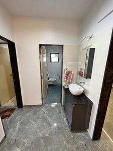 Bathroom Image of 1150 Sq.ft 3 BHK Apartment / Flat for rent in Sunpharma Road Vadodara for Rs. 25000