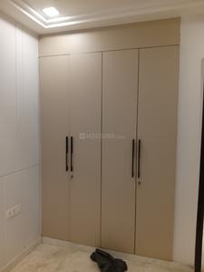 Bedroom Image of 750 Sq.ft 2 BHK Builder Floor for sale in Paschim Vihar New Delhi for Rs. 12000000