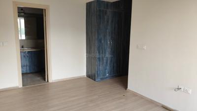 Bedroom Image of 1750 Sq.ft 3 BHK Apartment / Flat for sale in DLF Regal Gardens, Sector 90 Gurgaon for Rs. 21000000