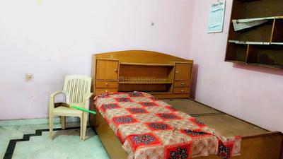 Bedroom Image of 500 Sq.ft 1 BHK Builder Floor for rent in LDA Colony Lucknow for Rs. 4000