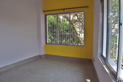 Bedroom Image of 1100 Sq.ft 2 BHK Apartment / Flat for sale in Lake Gardens Kolkata for Rs. 10000000