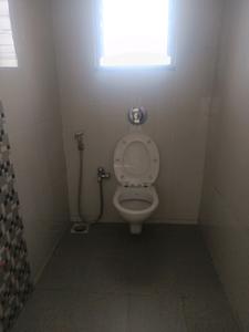 Common Bathroom Image of 1020 Sq.ft 2 BHK Apartment / Flat for sale in Banka Sapphire A Wing, Pisoli Pune for Rs. 4200000