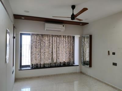 Bedroom Image of 1850 Sq.ft 4 BHK Apartment / Flat for sale in K Raheja Vistas, Powai Mumbai for Rs. 69800000