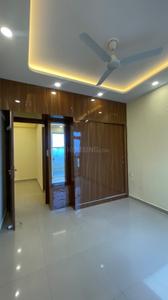 Bedroom Image of 950 Sq.ft 2 BHK Apartment / Flat for rent in Pyramid Urban 67A, Sector 67 Gurgaon for Rs. 27000