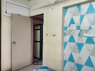 Bedroom Image of 900 Sq.ft 2 BHK Apartment / Flat for rent in Kasarvadavali Thane for Rs. 26000