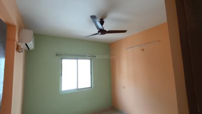 Bedroom Image of 480 Sq.ft 1 BHK Apartment / Flat for rent in Shapoorji Pallonji Houshing Complex, Rajarhat Kolkata for Rs. 12000