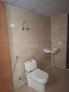 Bathroom Image of 3000 Sq.ft 4 BHK Apartment / Flat for sale in Amrapali Heartbeat City IV, Sector 107 Noida for Rs. 35000000