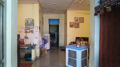 Living Room Image of 3100 Sq.ft 9 BHK Independent House for sale in BHEL Township Haridwar for Rs. 5800000
