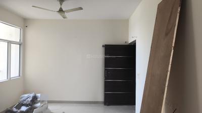 Living Room Image of 1748 Sq.ft 3 BHK Apartment / Flat for rent in Indosam 75, Sector 75 Noida for Rs. 45000