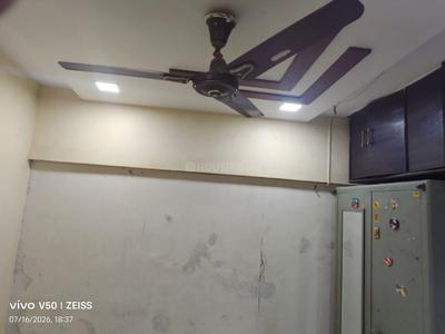 Bedroom Image of 520 Sq.ft 1 BHK Apartment / Flat for rent in Borivali West Mumbai for Rs. 32000