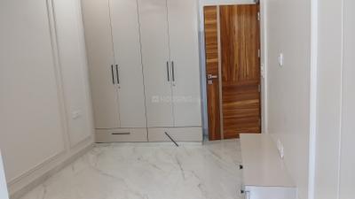 Bedroom Image of 1600 Sq.ft 4 BHK Apartment / Flat for sale in Shalimar Garden Ghaziabad for Rs. 13500000