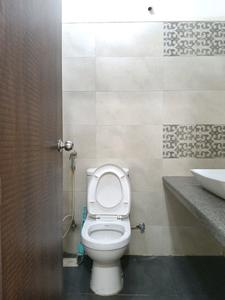 Bedroom Two Image of 1250 Sq.ft 3 BHK Apartment / Flat for rent in ACME Ozone by Acme Group, Thane West Thane for Rs. 52000