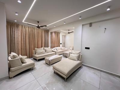 Hall Image of 1950 Sq.ft 3 BHK Builder Floor for rent in BPTP Parklands Pride, Sector 77 Faridabad for Rs. 36000