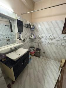 Bathroom Image of 1750 Sq.ft 3 BHK Apartment / Flat for rent in The Antriksh Gateway Apartments, Sector 51 Noida for Rs. 42000