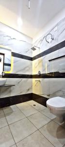 Bathroom Image of 1350 Sq.ft 3 BHK Builder Floor for sale in Stellar Infratech Stellar Homes, Dhakoli Zirakpur for Rs. 6990000