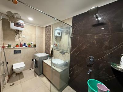 Bathroom Image of 2067 Sq.ft 4.5 BHK Apartment / Flat for sale in Agarwal Residency by Agarwal Group of Companies, Chhattarpur New Delhi for Rs. 19000000