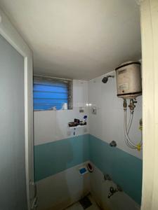 Bathroom Image of 800 Sq.ft 2 BHK Apartment / Flat for rent in Junction Plot Rajkot for Rs. 14000