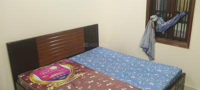Bedroom Image of 945 Sq.ft 4 BHK Independent House for rent in Kushwaha Homes A, Uttam Nagar New Delhi for Rs. 40000